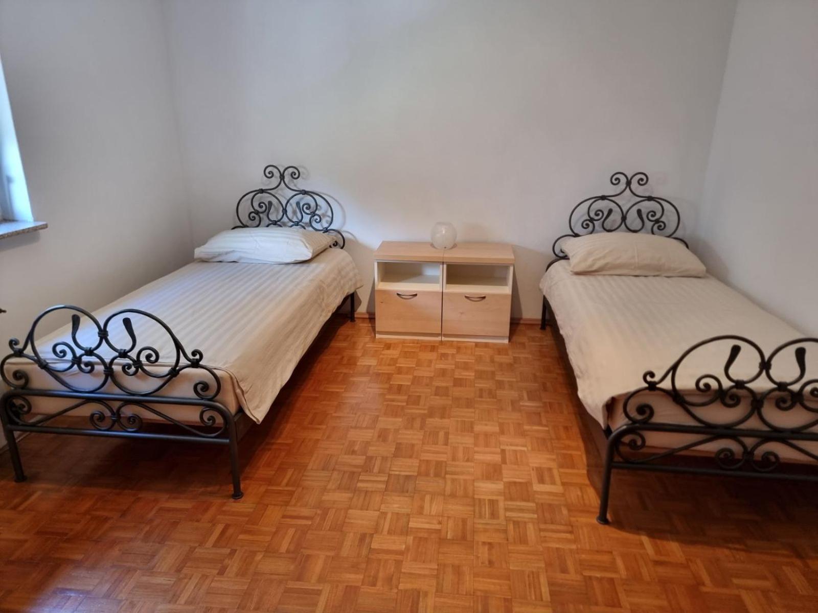 Amore Koper Apartment Ngoại thất bức ảnh